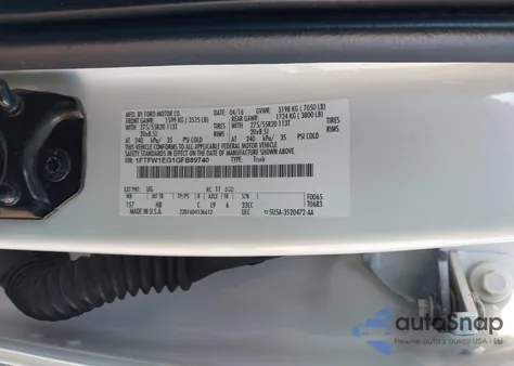 2016 Ford F-150 Lariat из США, поврежденный, VIN 1FTFW1EG1GFB89740